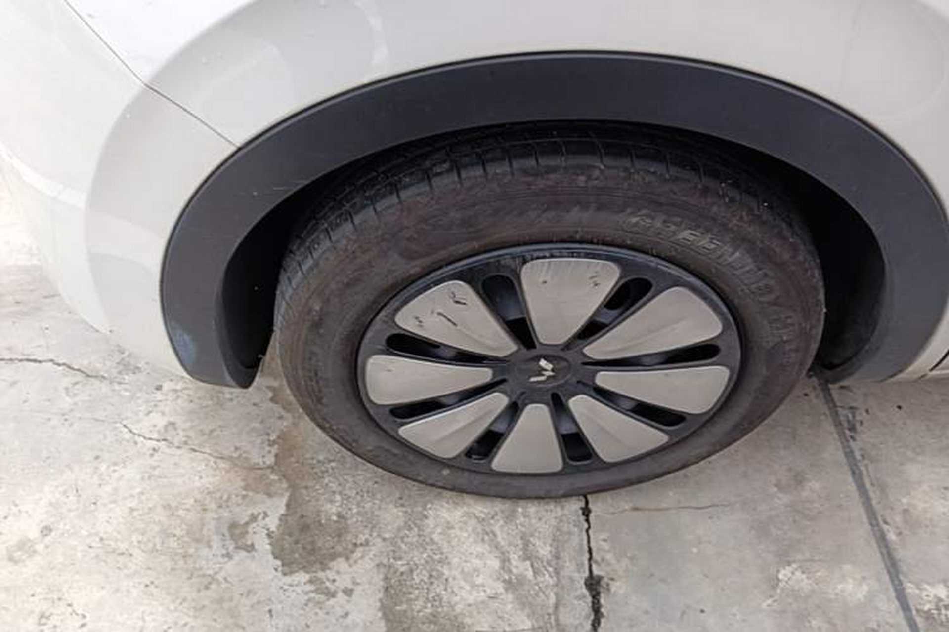 Used Wuling Bingo 2024 333 km Lingxi Connected Version Left Front Wheel Hub