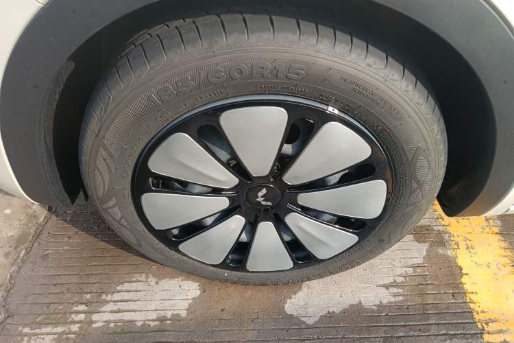 Used Wuling Bingo 2024 333 km Enjoyment Version Left Front Wheel Hub