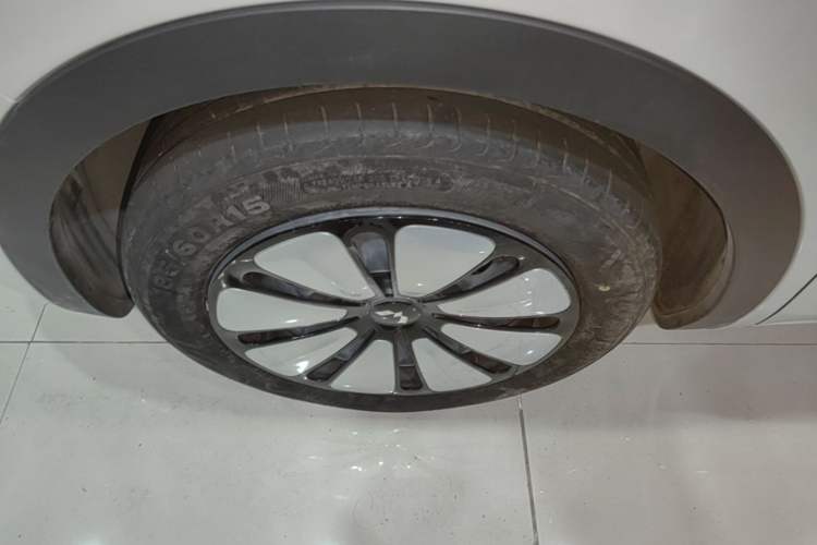 Used Wuling Bingo 2024 333 km Enjoyment Version Left Front Wheel Hub
