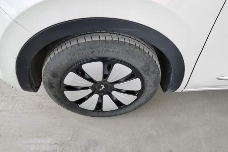 Used Wuling Bingo 2024 333 km Enjoyment Version Left Front Wheel Hub