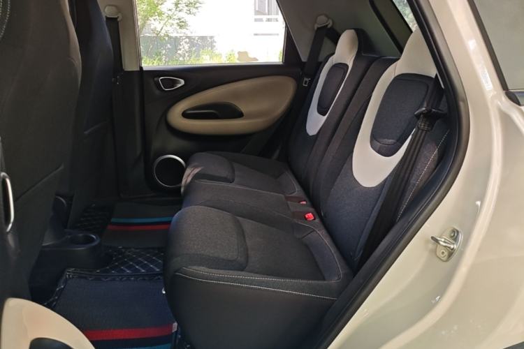 Used Wuling Bingo 2024 203km Light Edition Left Rear Seat