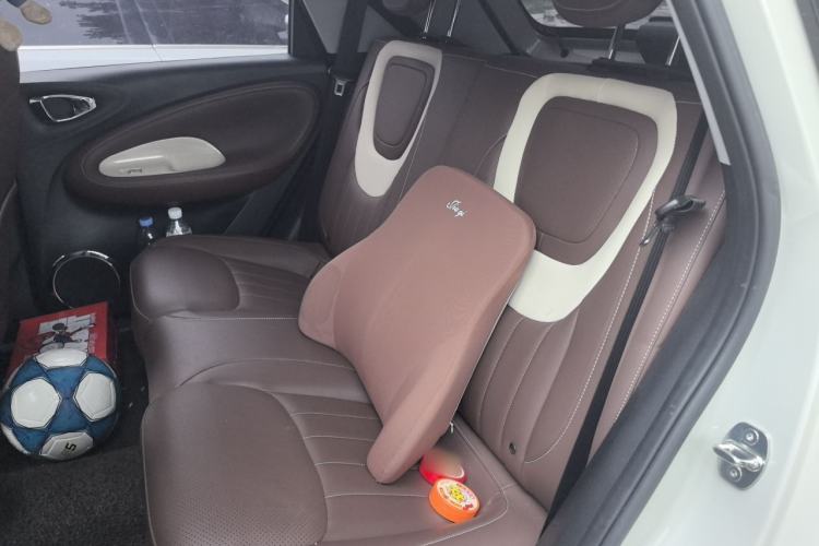 Used Wuling Bingo 2024 333 km Enjoyment Version Left Rear Seat