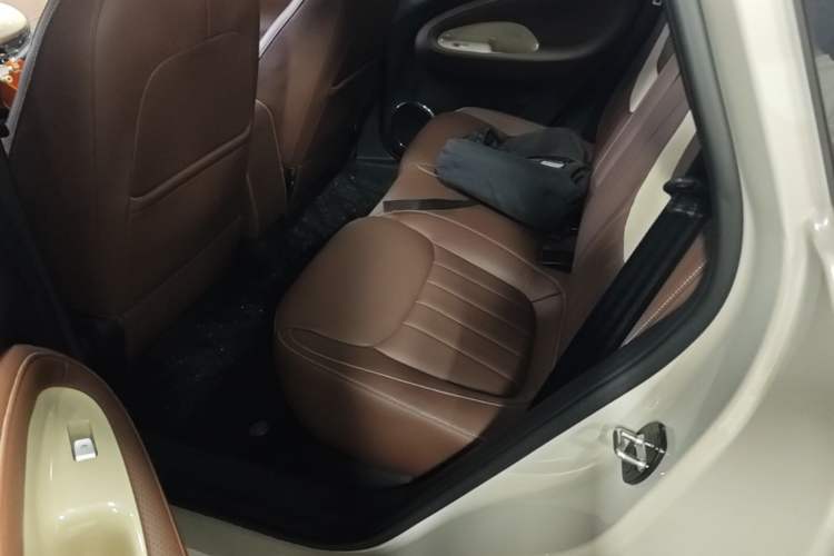 Used Wuling Bingo 2024 333 km Enjoyment Version Left Rear Seat