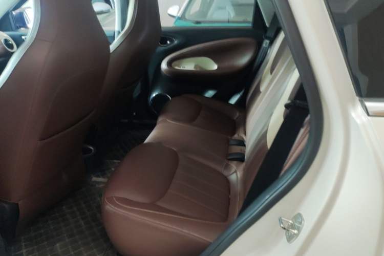 Used Wuling Bingo 2024 333 km Enjoyment Version Left Rear Seat