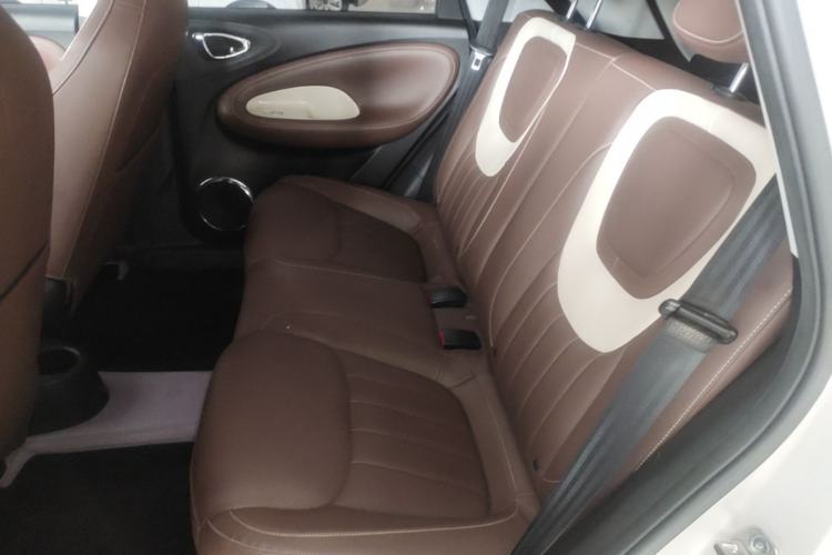 Used Wuling Bingo 2024 333 km Enjoyment Version Left Rear Seat