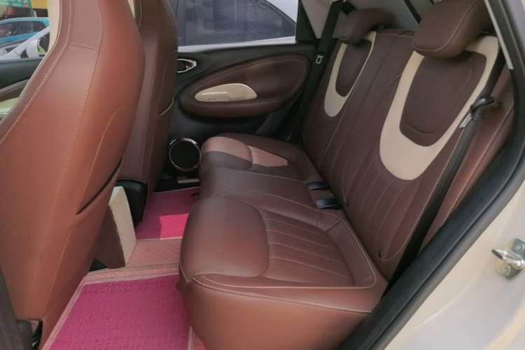 Used Wuling Bingo 2024 333 km Lingxi Connected Version Left Rear Seat
