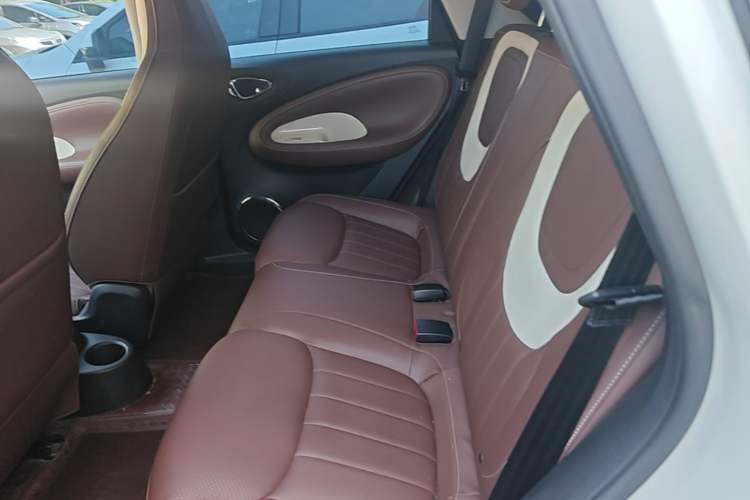 Used Wuling Bingo 2024 333 km Enjoyment Version Left Rear Seat