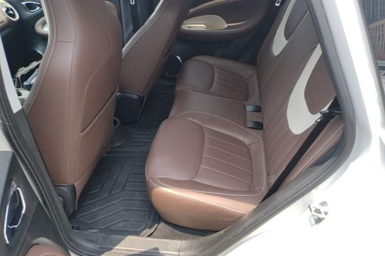 Used Wuling Bingo 2024 333 km Enjoyment Version Left Rear Seat