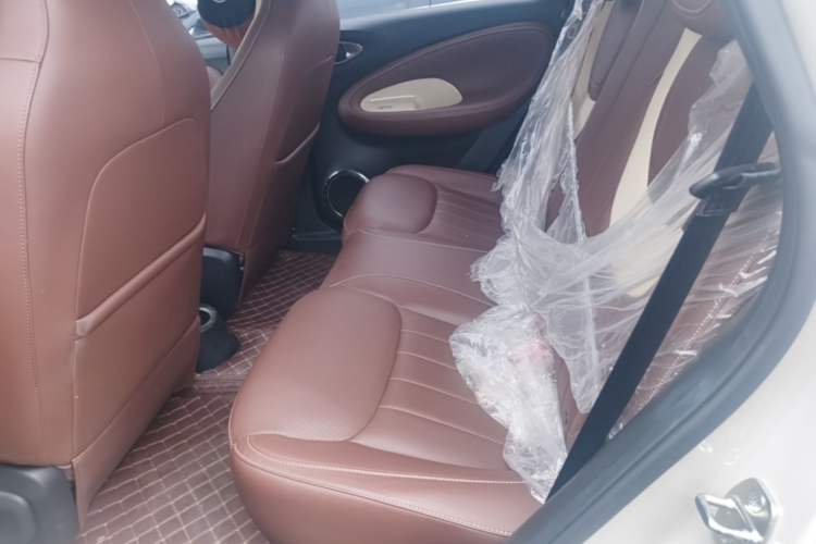 Used Wuling Bingo 2024 333 km Enjoyment Version Left Rear Seat