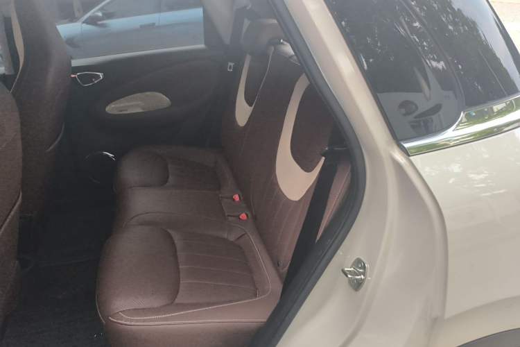 Used Wuling Bingo 2024 333 km Enjoyment Version Left Rear Seat