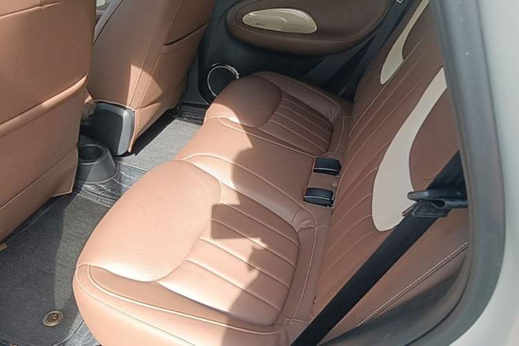 Used Wuling Bingo 2024 333 km Enjoyment Version Left Rear Seat