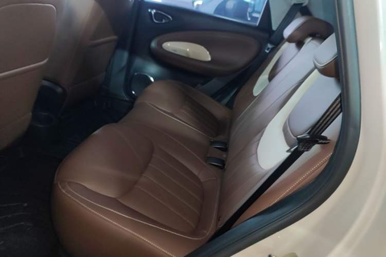 Used Wuling Bingo 2024 333 km Enjoyment Version Left Rear Seat