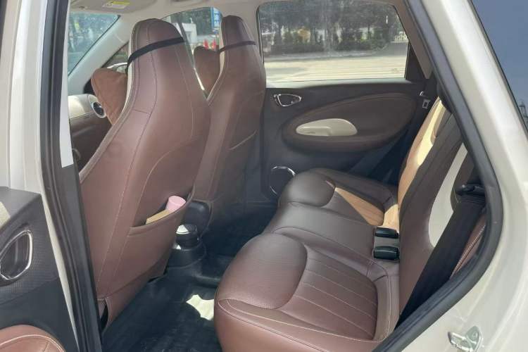Used Wuling Bingo 2024 333 km Enjoyment Version Left Rear Seat