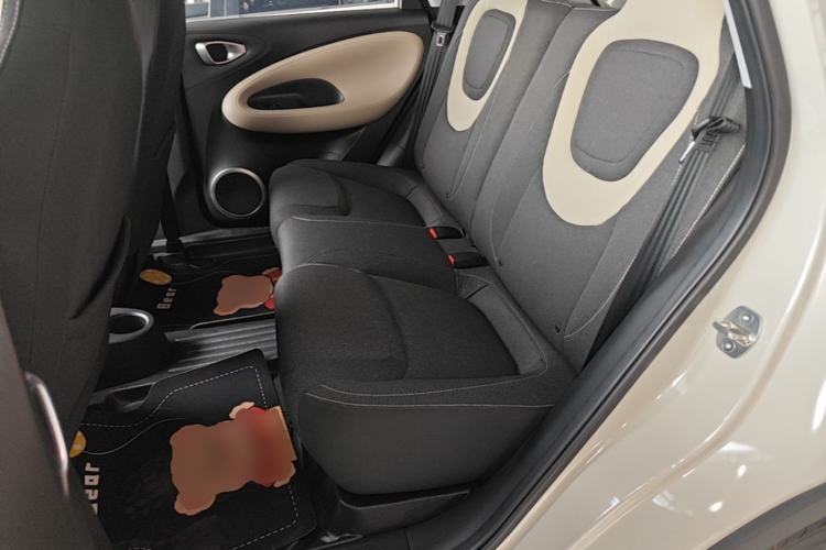 Used Wuling Bingo 2024 203km Light Edition Left Rear Seat