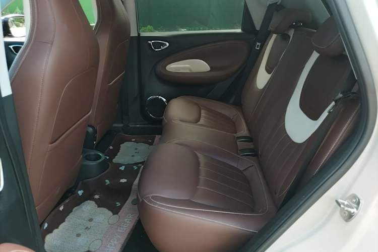 Used Wuling Bingo 2024 333 km Enjoyment Version Left Rear Seat