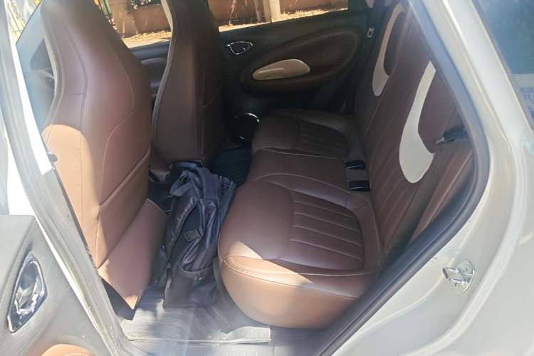 Used Wuling Bingo 2024 333 km Enjoyment Version Left Rear Seat