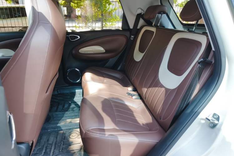 Used Wuling Bingo 2024 333 km Enjoyment Version Left Rear Seat