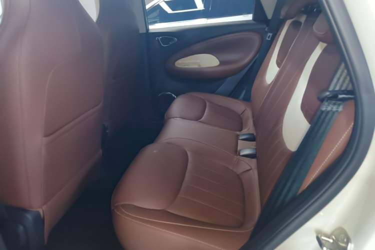 Used Wuling Bingo 2024 333 km Enjoyment Version Left Rear Seat