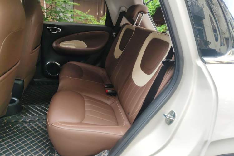 Used Wuling Bingo 2024 333 km Lingxi Connected Version Left Rear Seat