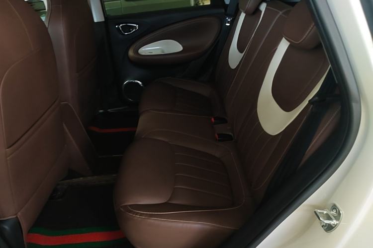 Used Wuling Bingo 2024 333 km Enjoyment Version Left Rear Seat