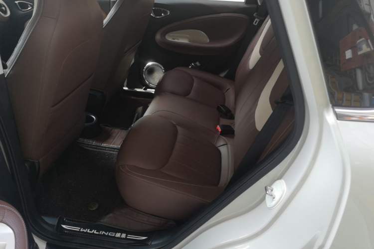 Used Wuling Bingo 2024 333 km Enjoyment Version Left Rear Seat