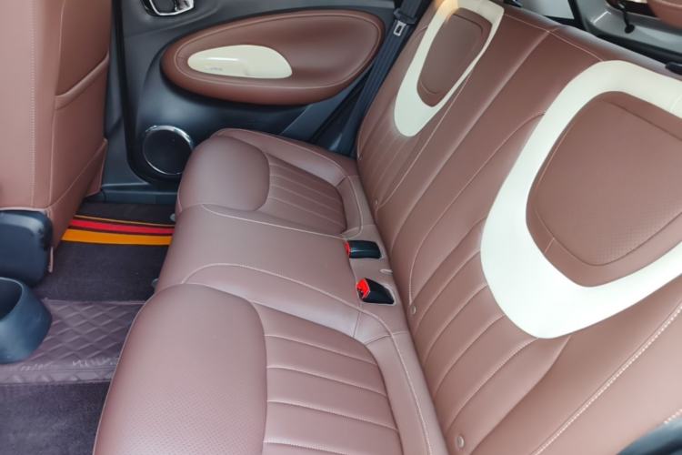 Used Wuling Bingo 2024 333 km Enjoyment Version Left Rear Seat