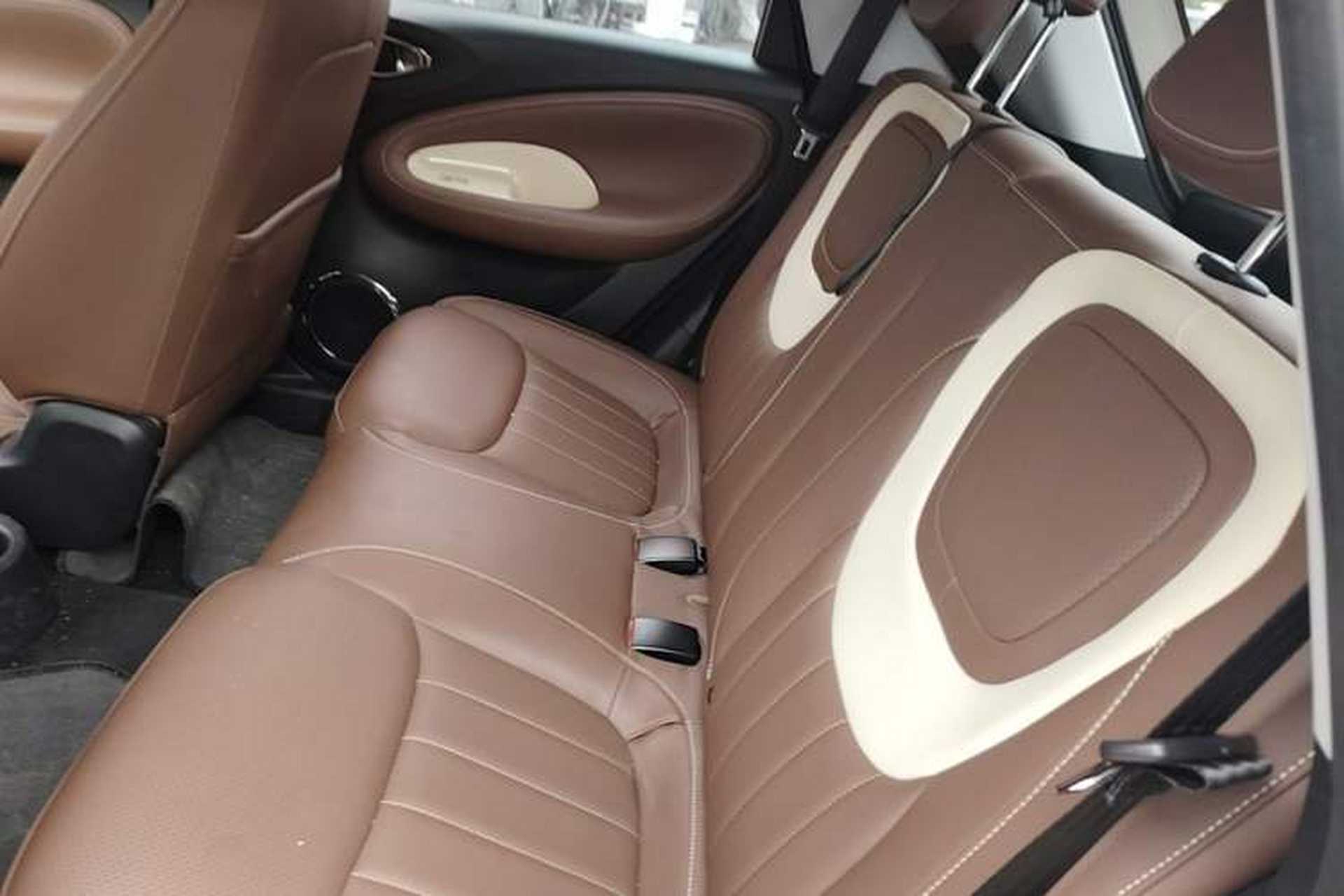 Used Wuling Bingo 2024 333 km Enjoyment Version Left Rear Seat