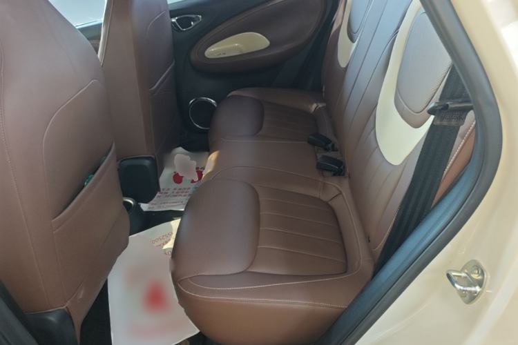 Used Wuling Bingo 2024 333 km Lingxi Connected Version Left Rear Seat
