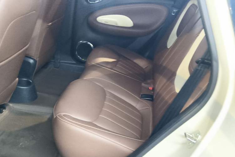 Used Wuling Bingo 2024 333 km Enjoyment Version Left Rear Seat