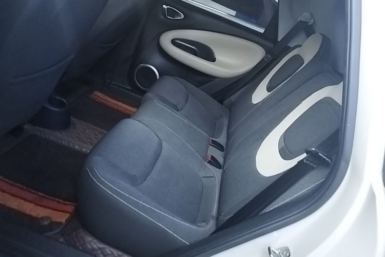 Used Wuling Bingo 2024 203km Light Edition Left Rear Seat