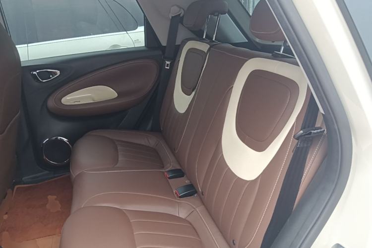 Used Wuling Bingo 2024 333 km Enjoyment Version Left Rear Seat