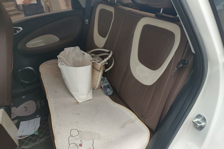 Used Wuling Bingo 2024 333 km Enjoyment Version Left Rear Seat