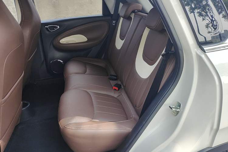 Used Wuling Bingo 2024 333 km Enjoyment Version Left Rear Seat