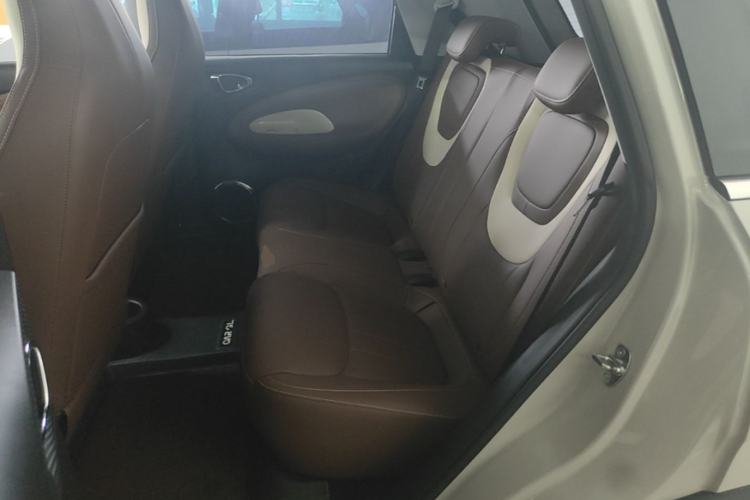 Used Wuling Bingo 2024 333 km Enjoyment Version Left Rear Seat