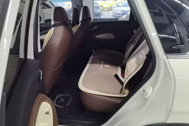 Used Wuling Bingo 2024 333 km Enjoyment Version Left Rear Seat