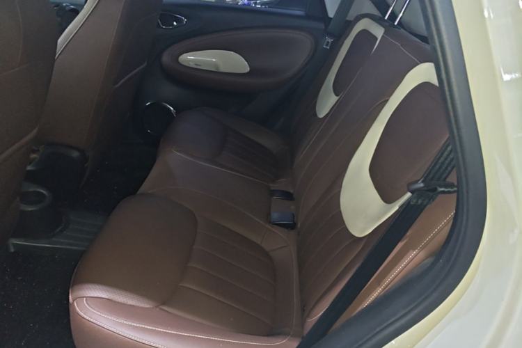 Used Wuling Bingo 2024 333 km Enjoyment Version Left Rear Seat