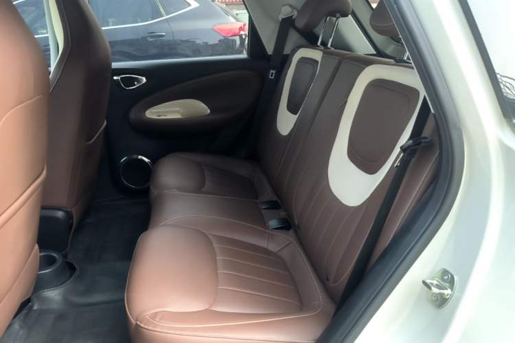 Used Wuling Bingo 2024 333 km Enjoyment Version Left Rear Seat