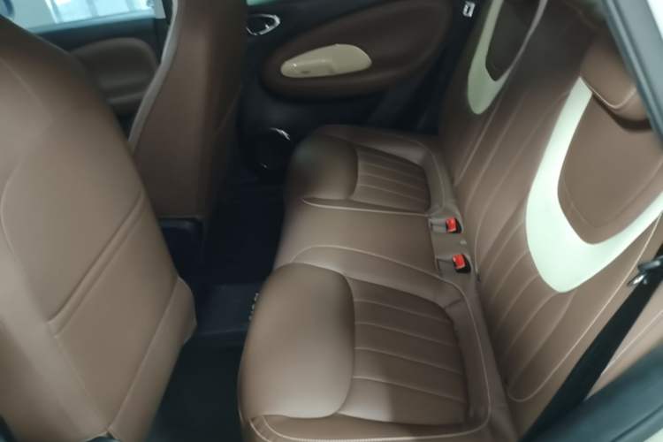 Used Wuling Bingo 2024 333 km Enjoyment Version Left Rear Seat