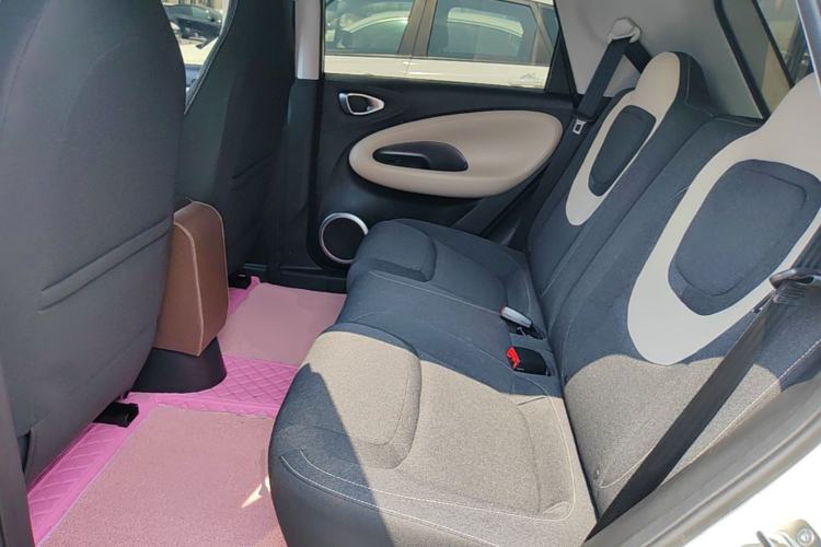 Used Wuling Bingo 2024 203km Light Edition Left Rear Seat