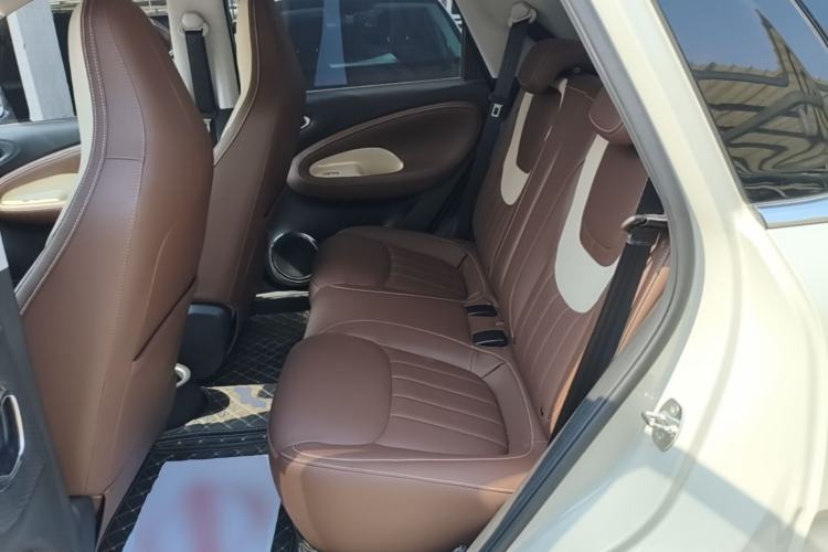 Used Wuling Bingo 2024 333 km Enjoyment Version Left Rear Seat