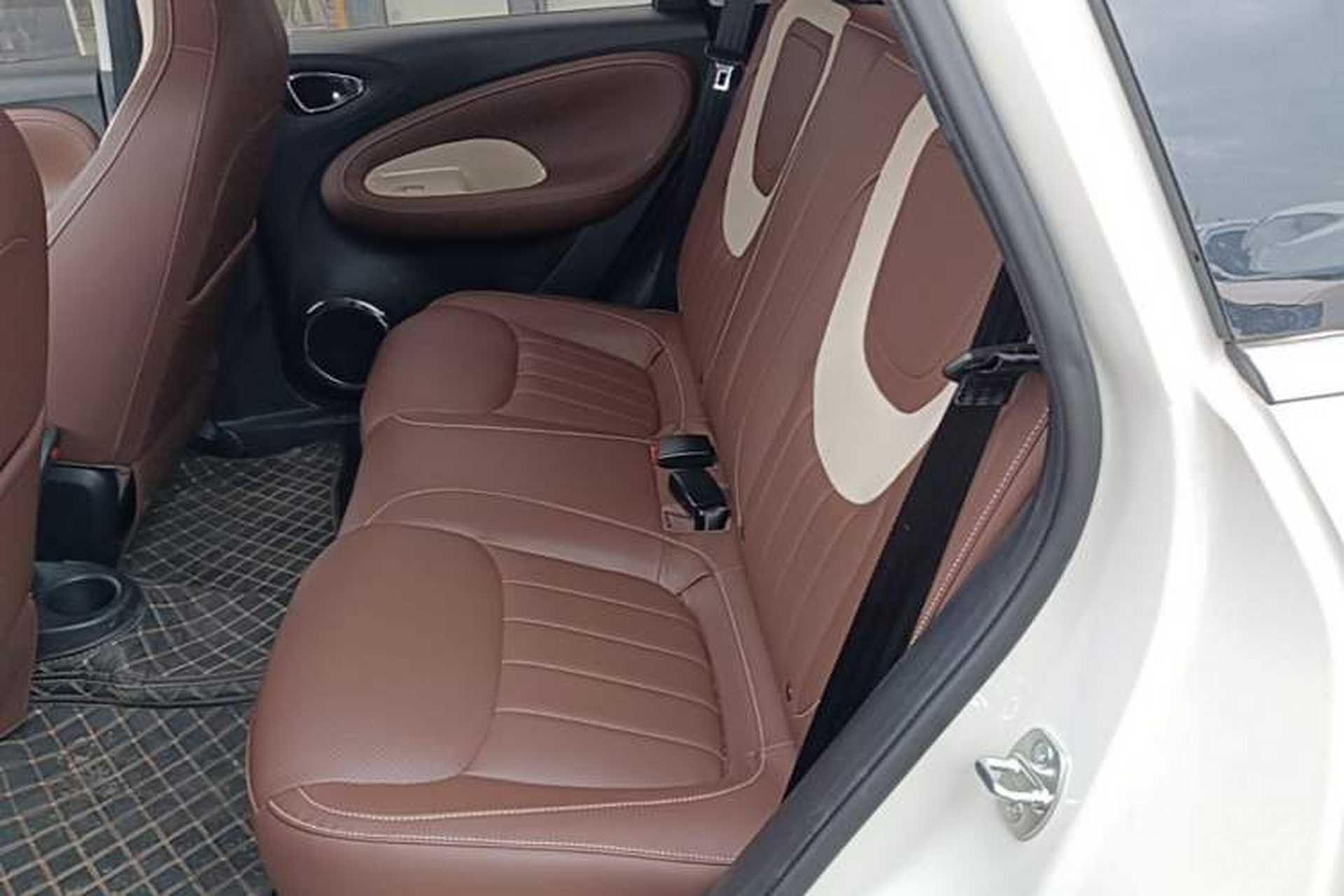 Used Wuling Bingo 2024 333 km Lingxi Connected Version Left Rear Seat