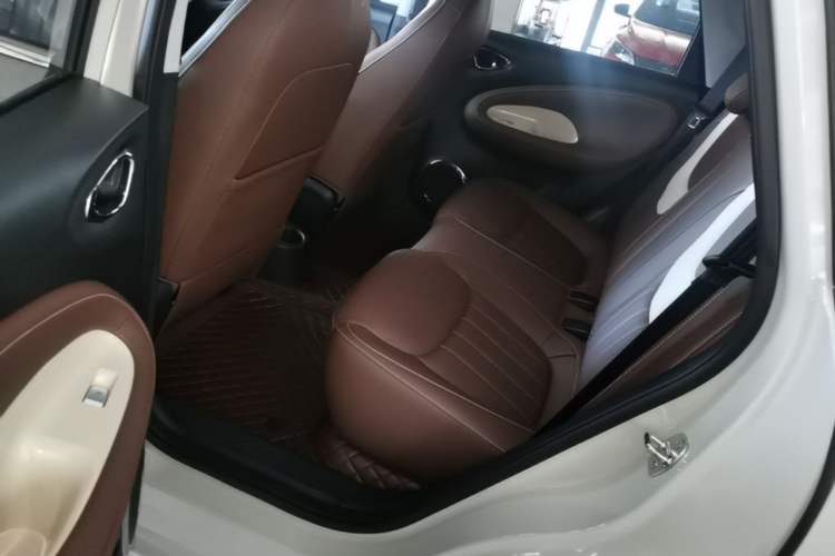 Used Wuling Bingo 2024 333 km Enjoyment Version Left Rear Seat