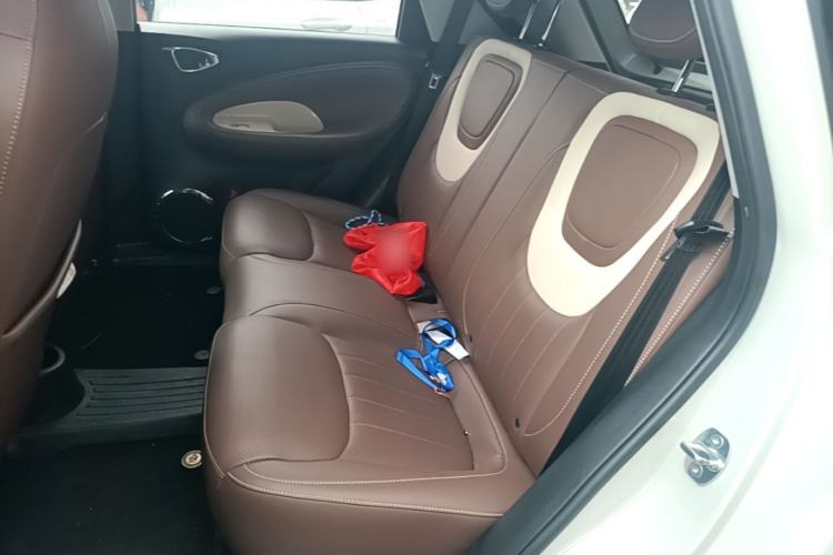 Used Wuling Bingo 2024 333 km Lingxi Connected Version Left Rear Seat