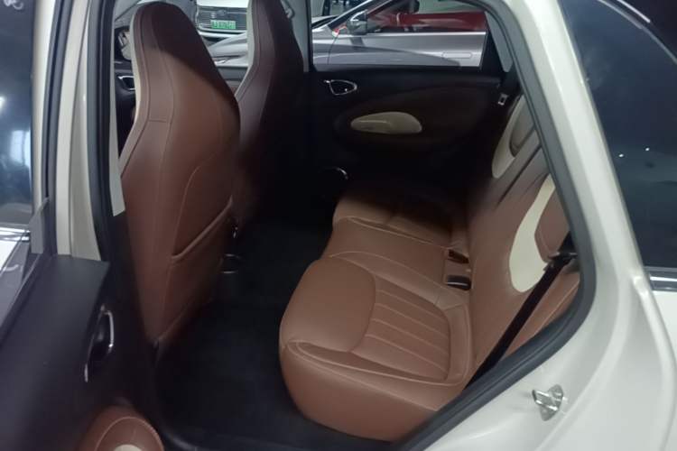 Used Wuling Bingo 2024 333 km Enjoyment Version Left Rear Seat
