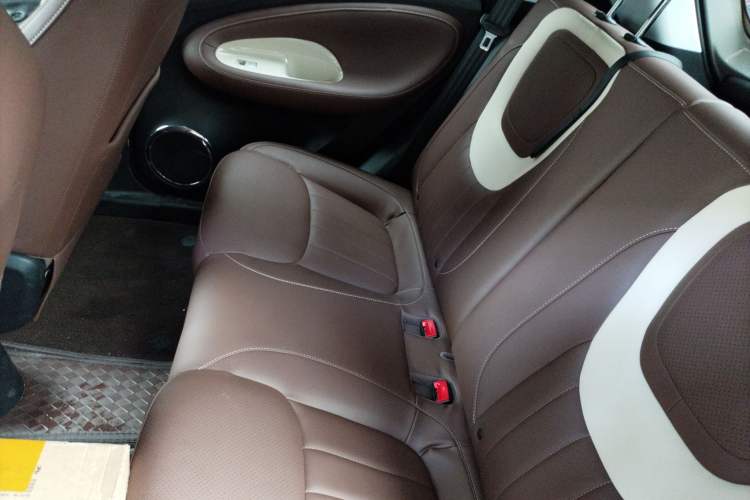 Used Wuling Bingo 2024 333 km Enjoyment Version Left Rear Seat