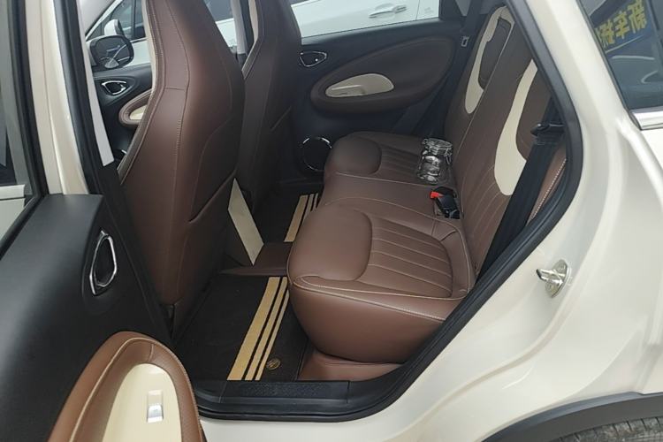 Used Wuling Bingo 2024 333 km Enjoyment Version Left Rear Seat