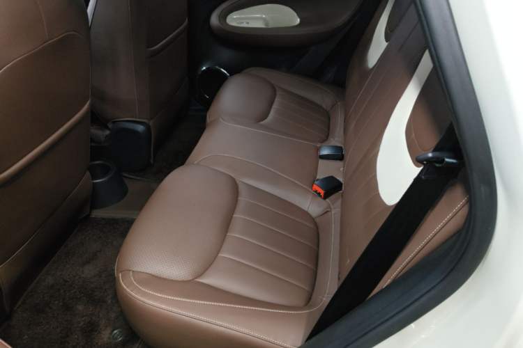 Used Wuling Bingo 2024 333 km Enjoyment Version Left Rear Seat
