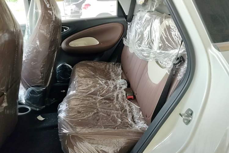 Used Wuling Bingo 2024 333 km Enjoyment Version Left Rear Seat