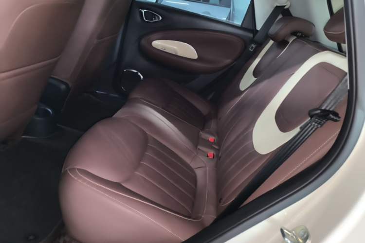Used Wuling Bingo 2024 333 km Enjoyment Version Left Rear Seat