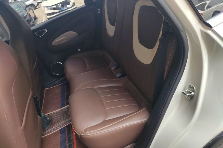 Used Wuling Bingo 2024 333 km Lingxi Connected Version Left Rear Seat